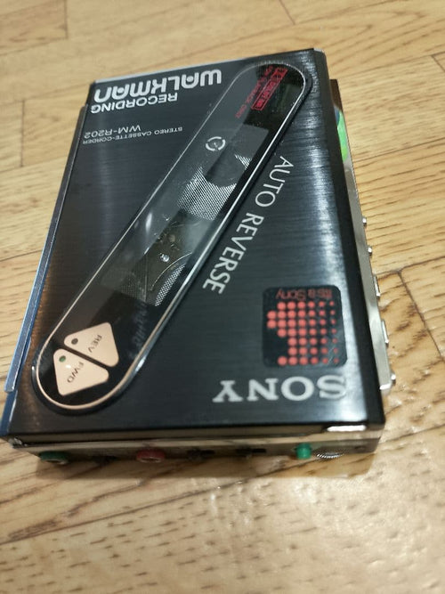 Sony Cassette Players Walkman Wm-R202 Cassette-Corder
