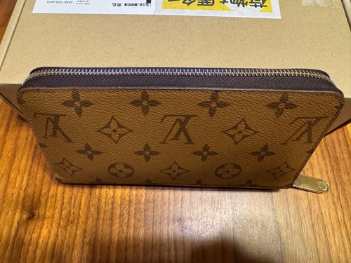 Louis Vuitton Long Wallets M82444