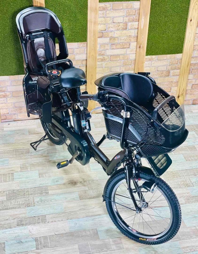Yamaha With Child Seat H2973