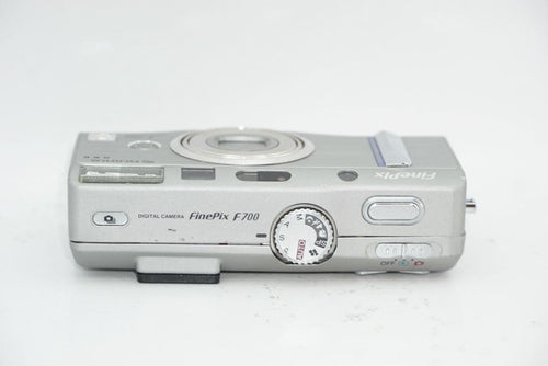 Compact Digital Cameras Fujifilm Finepix F700