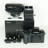 Fujifilm Mirrorless Interchangeable Lips 3,537 X-T5 X