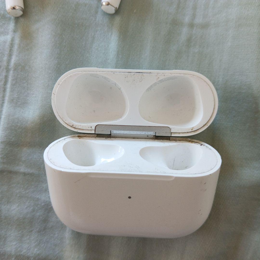 Apple Ware Airpods Body 3(