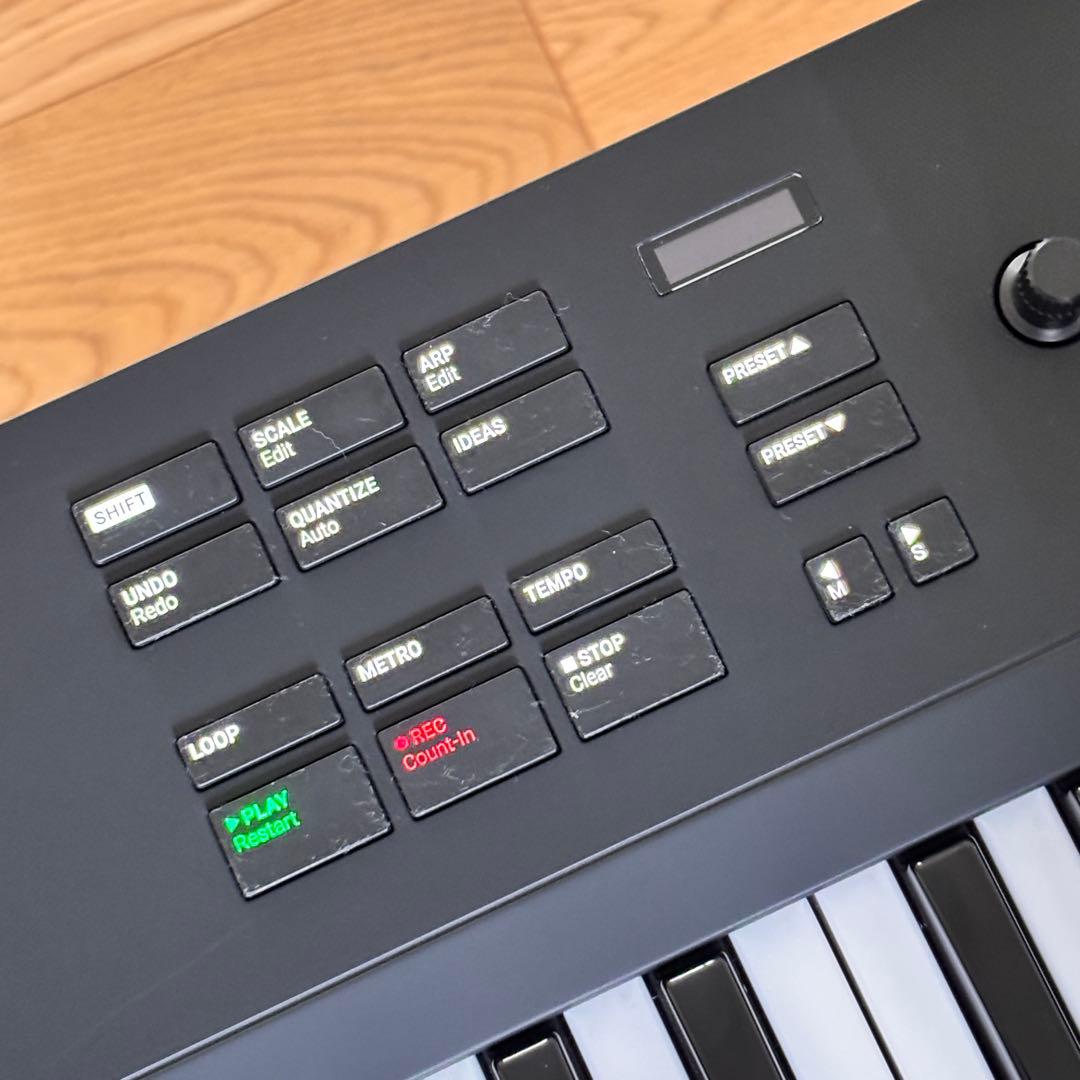 Midi Keyboard Pad Komplete Kontrol A61