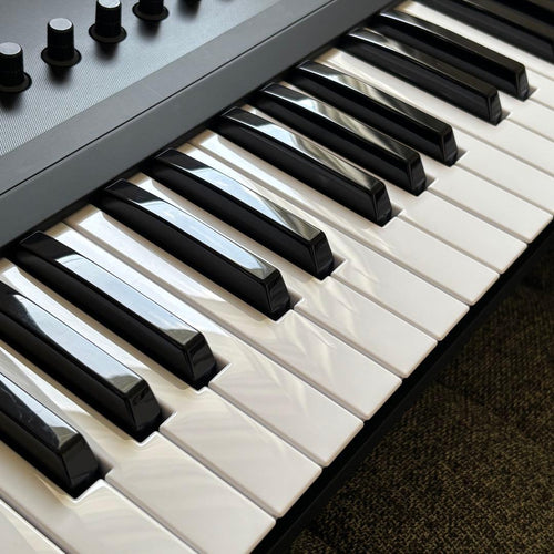 Midi Keyboard Pad Komplete Kontrol A61