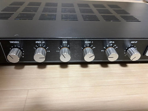 Outboards Warm Audio Bus-Comp