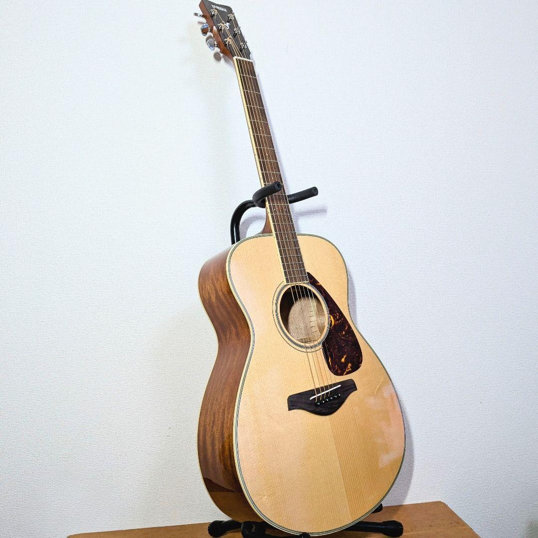 Yamaha Acoustic Guitars Fs720S