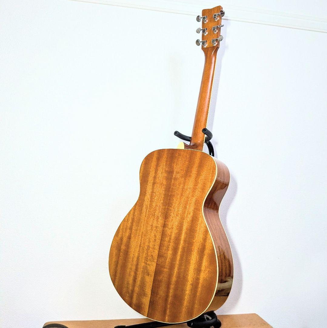 Yamaha Acoustic Guitars Fs720S