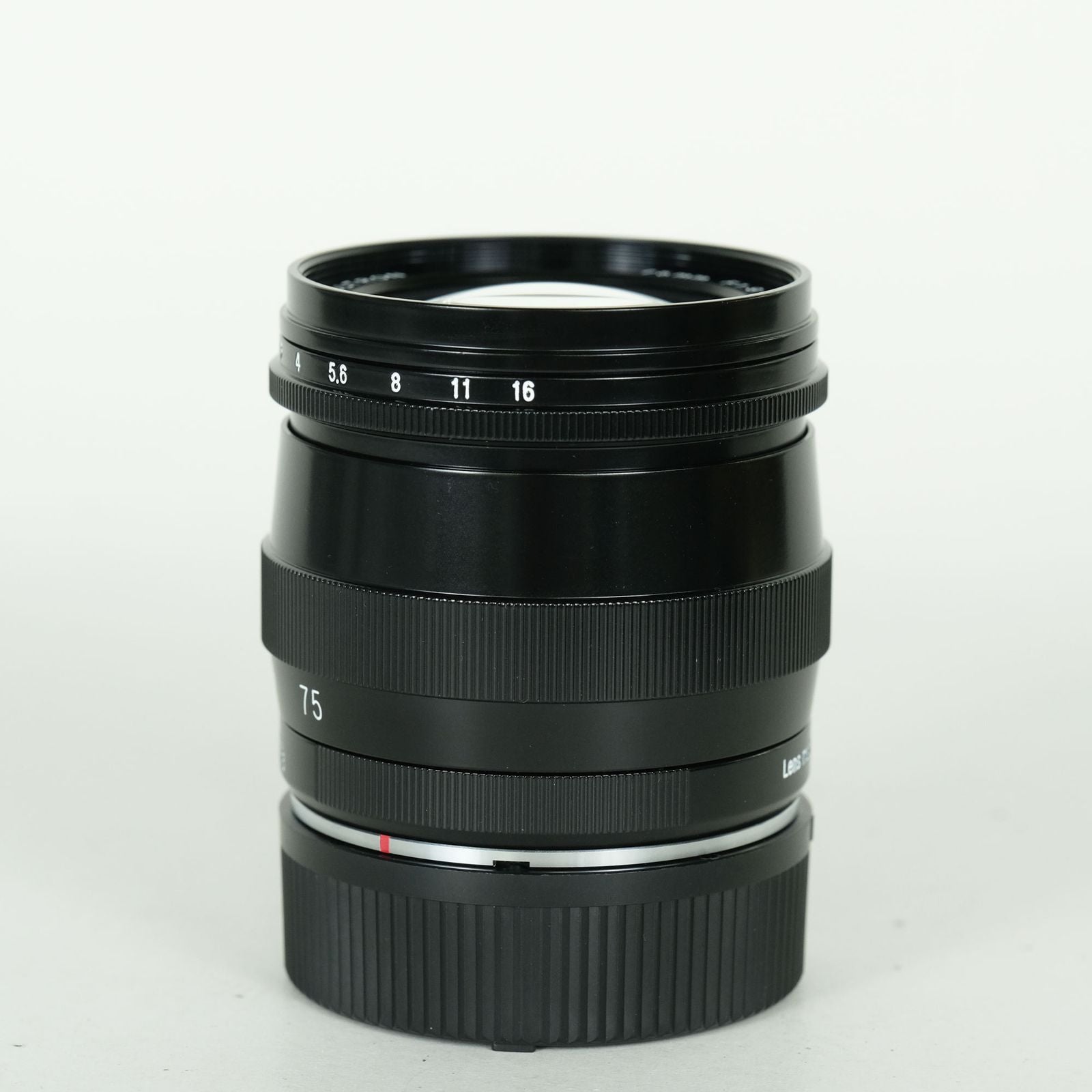 Voigtlander Lens (Single Focus) Ultron F1.9 Sc M Leica