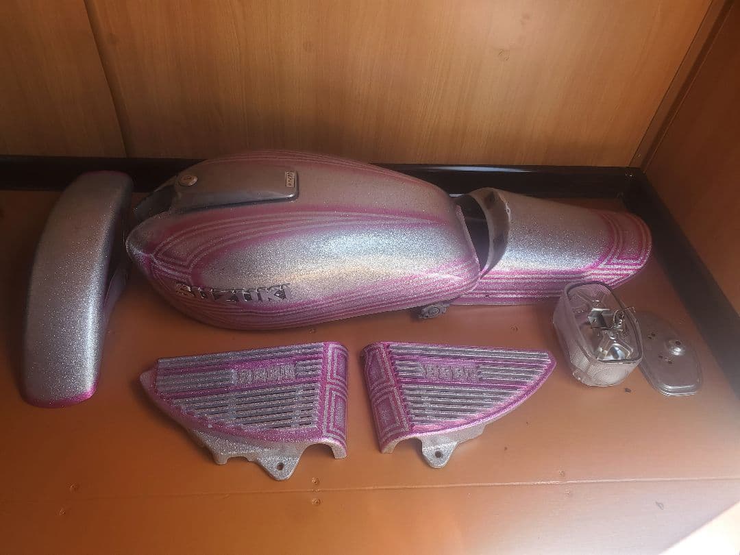 Suzuki Tank Gs400