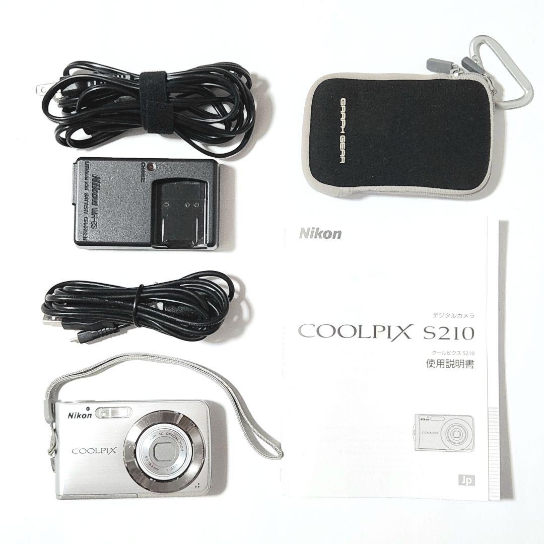 Nikon Compact Digital Camera Coolpix S210