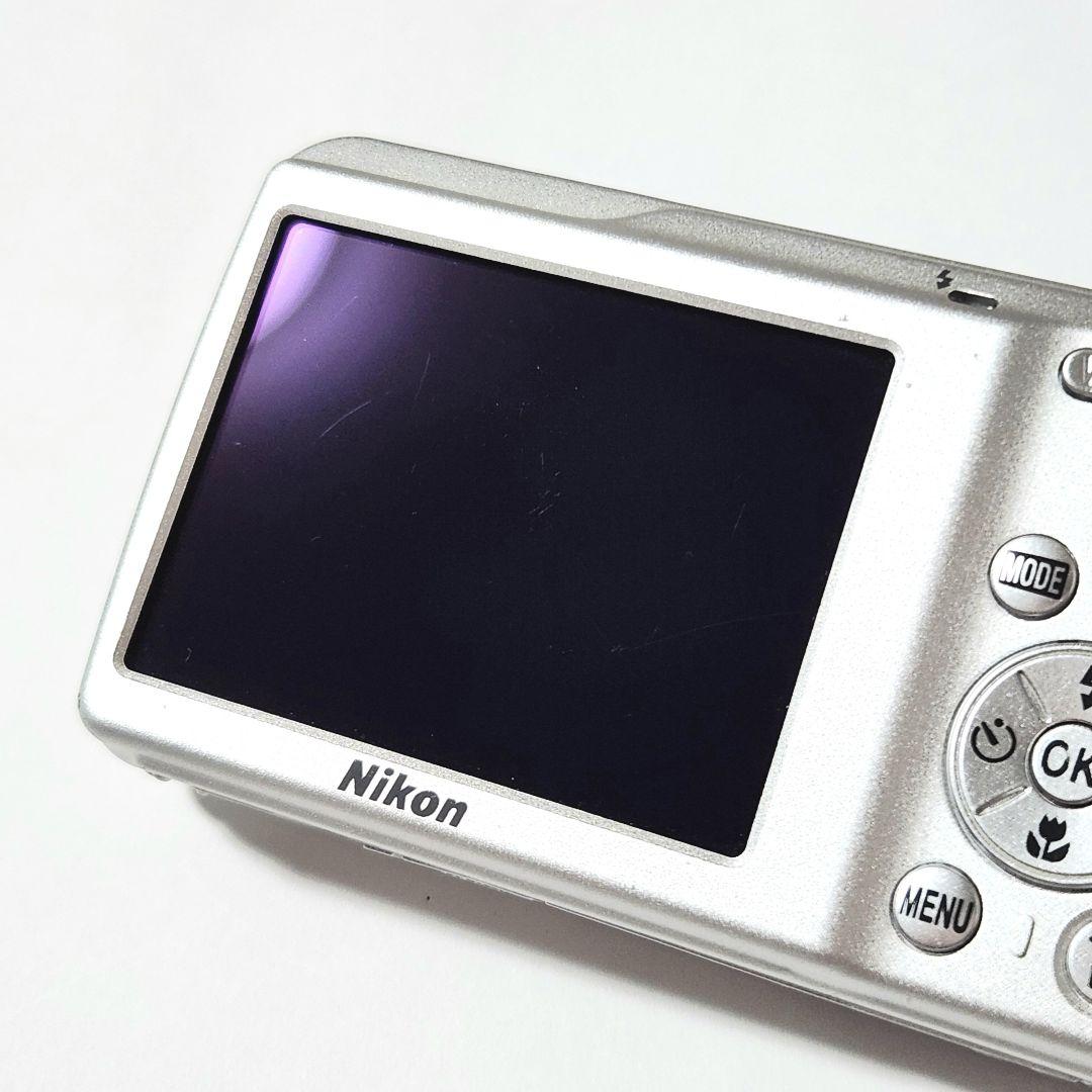 Nikon Compact Digital Camera Coolpix S210