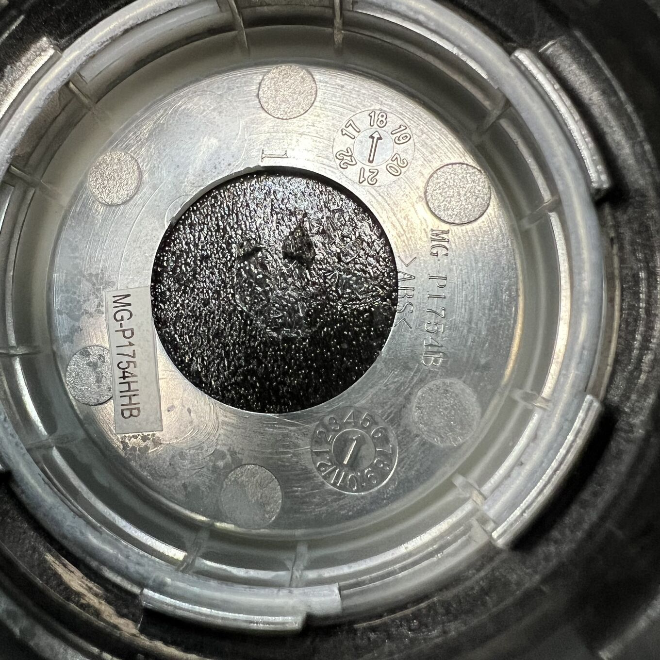 Hot Stuff 17 Inches Cross Speed 4X100 #194D40426