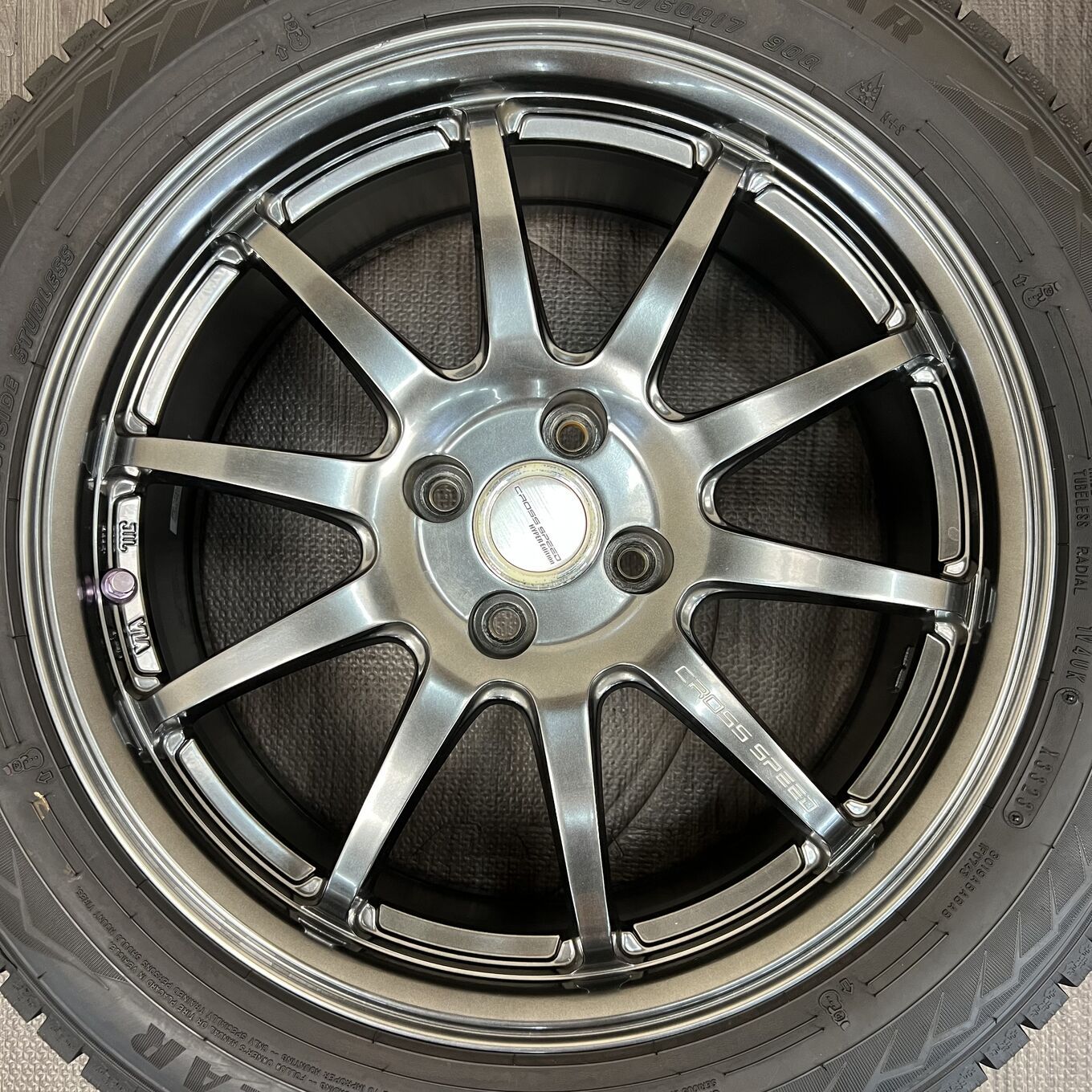 Hot Stuff 17 Inches Cross Speed 4X100 #194D40426