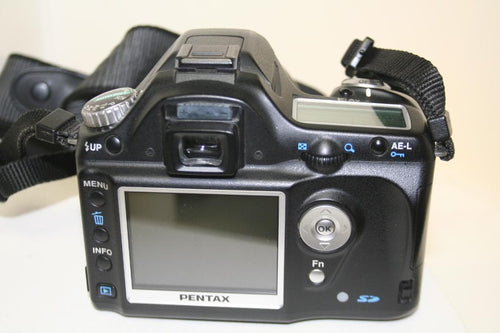 Pentax Digital Slrs Istdl2+Smcpenaxda18-55 D9