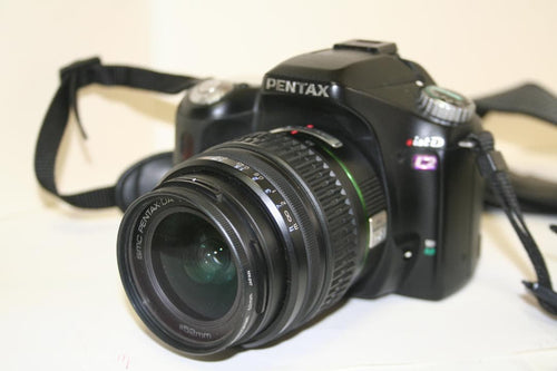 Pentax Digital Slrs Istdl2+Smcpenaxda18-55 D9