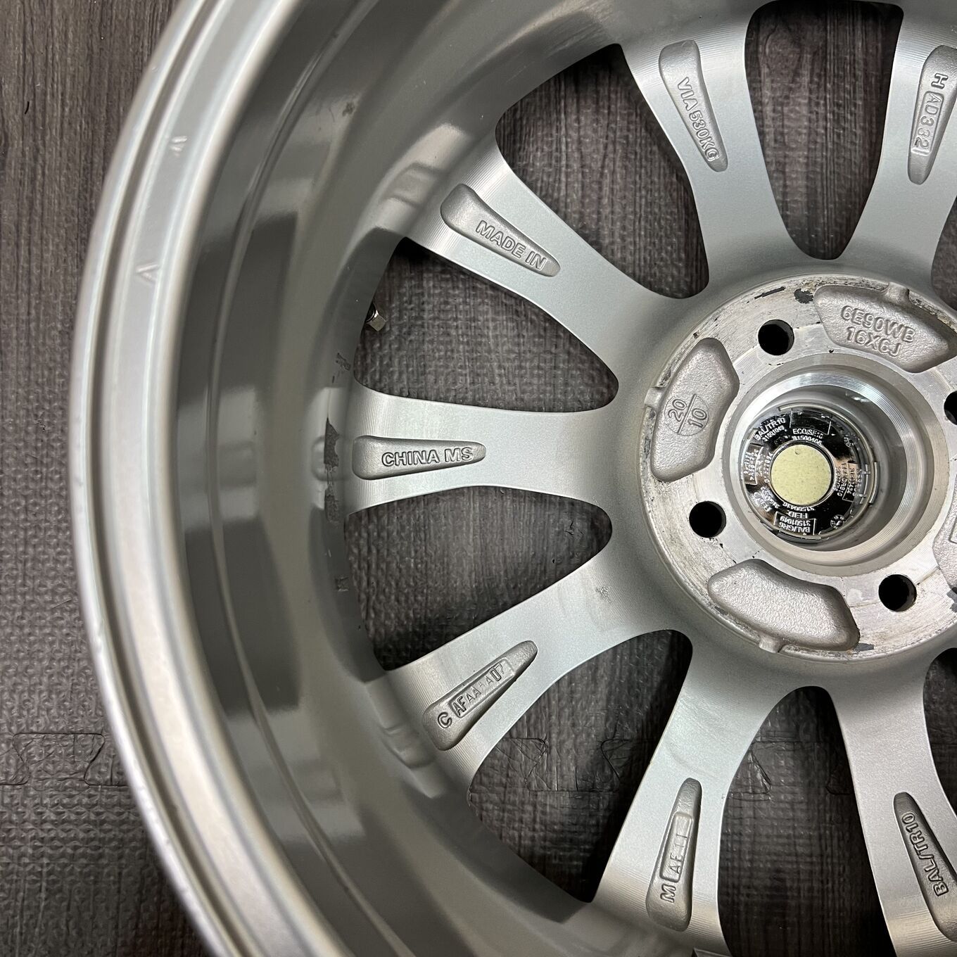 Bridgestone 16 Inches Balminum Tr-10 4X100 #403D40925