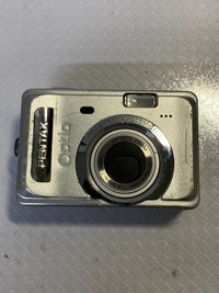 Pentax Compact Digital Cameras S55#937