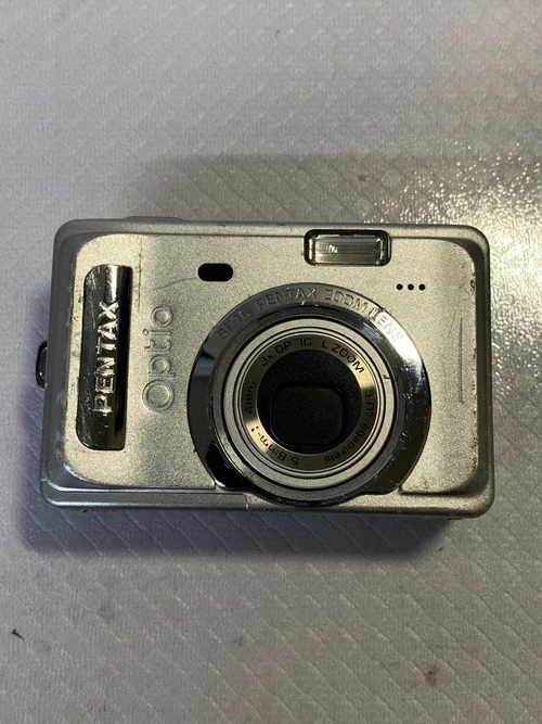 Pentax Compact Digital Cameras S55#937