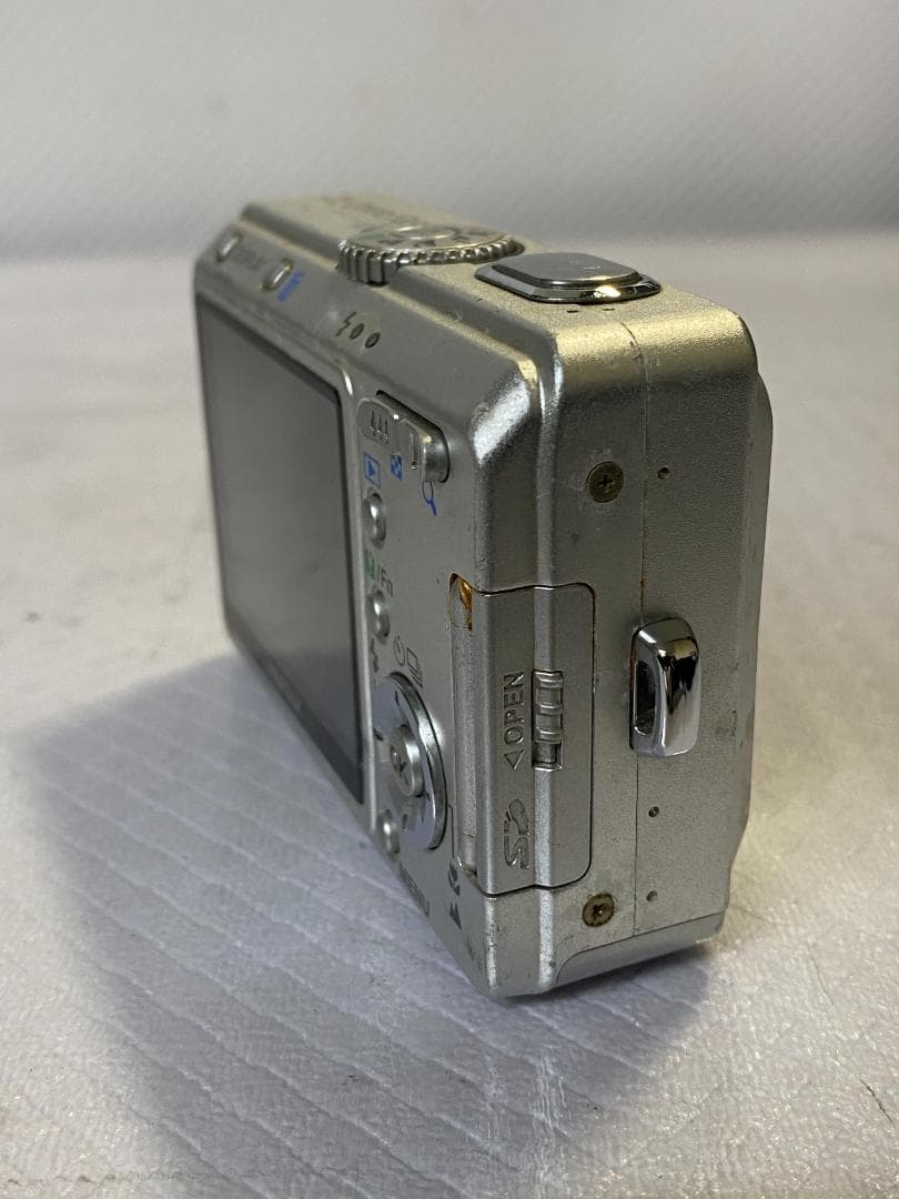 Pentax Compact Digital Cameras S55#937