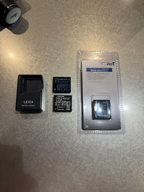 Leica Compact Digital Cameras D-Lux4