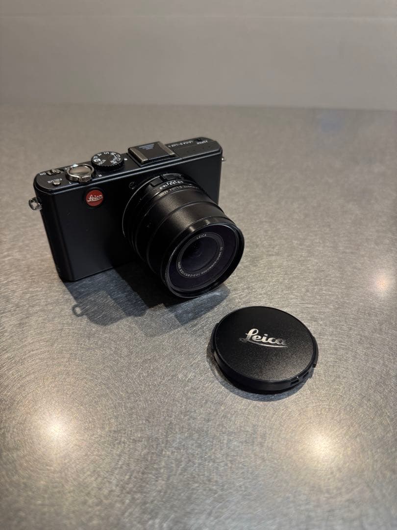 Leica Compact Digital Cameras D-Lux4