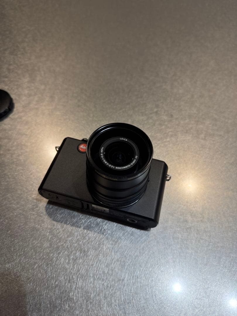 Leica Compact Digital Cameras D-Lux4