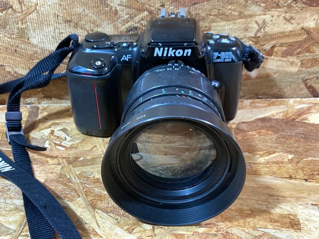 Slr Camera (Film) Nikon Fuji