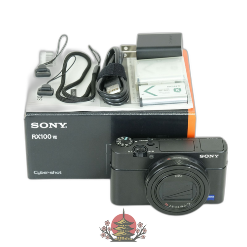 Sony Compact Digital Camera 2 Cyber-Shot Dsc-Rx100M7