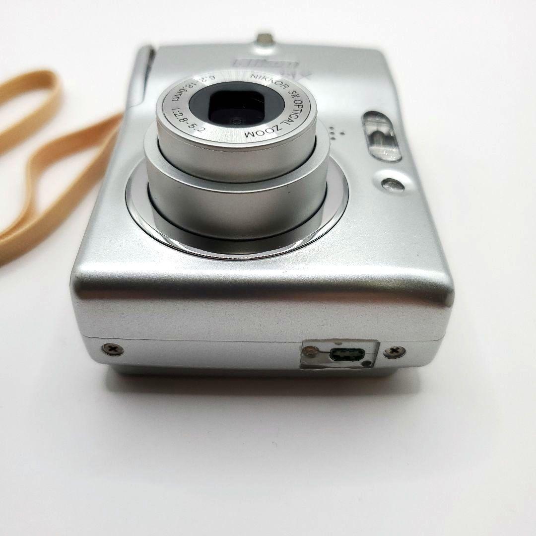 Nikon Compact Digital Cameras Coolpix L11