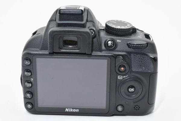 Nikon Digital Slr D3100 3622