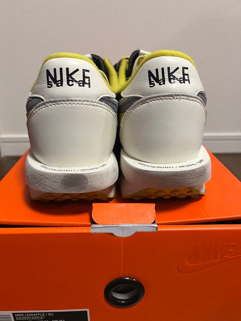 Baskets Nike X Sacai Undercover Ldwaffle Noir/Bright Citron-Sail