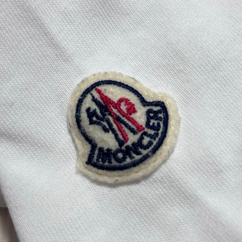 Moncler T-Shirts T S 3S661