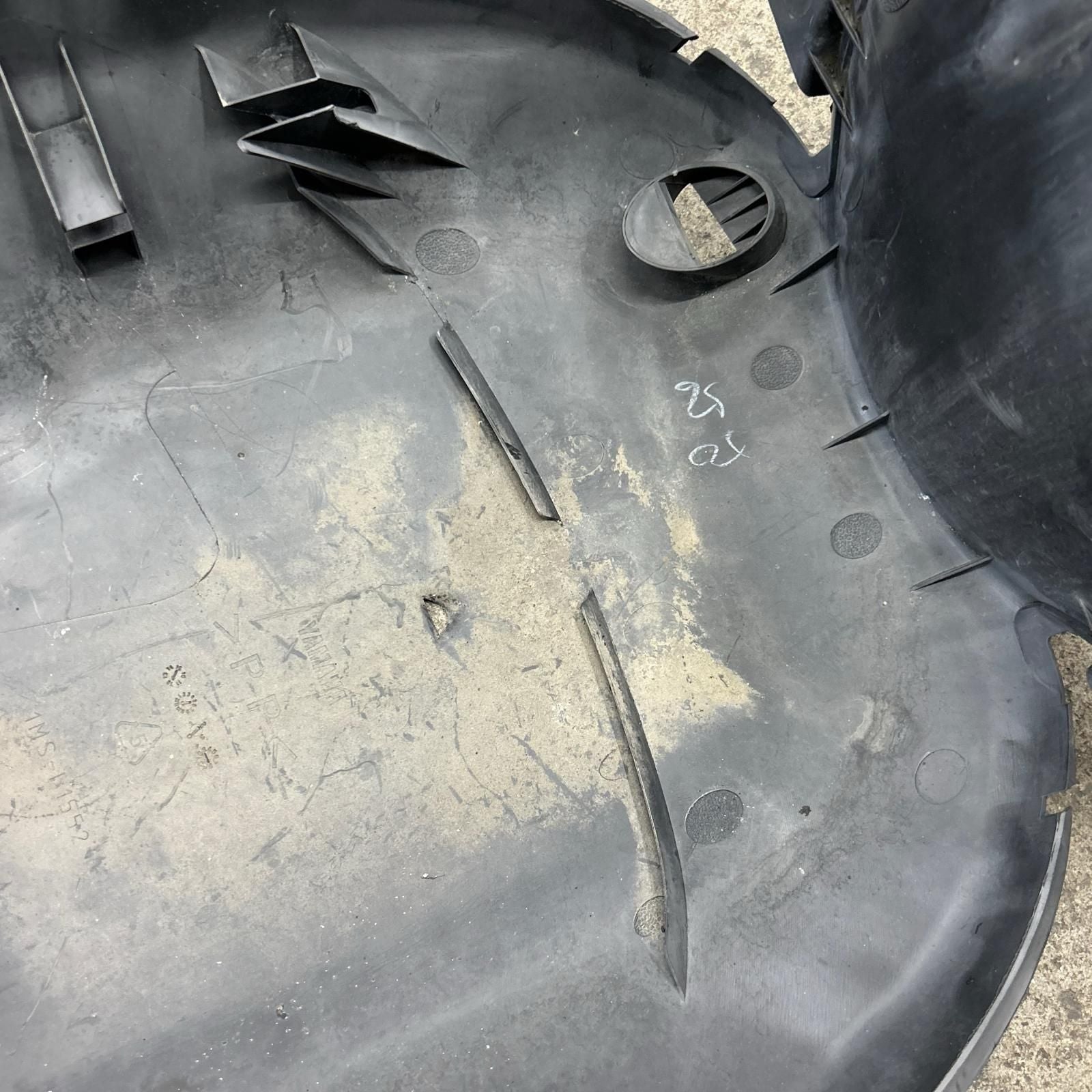 Yamaha Cowl Fender X
