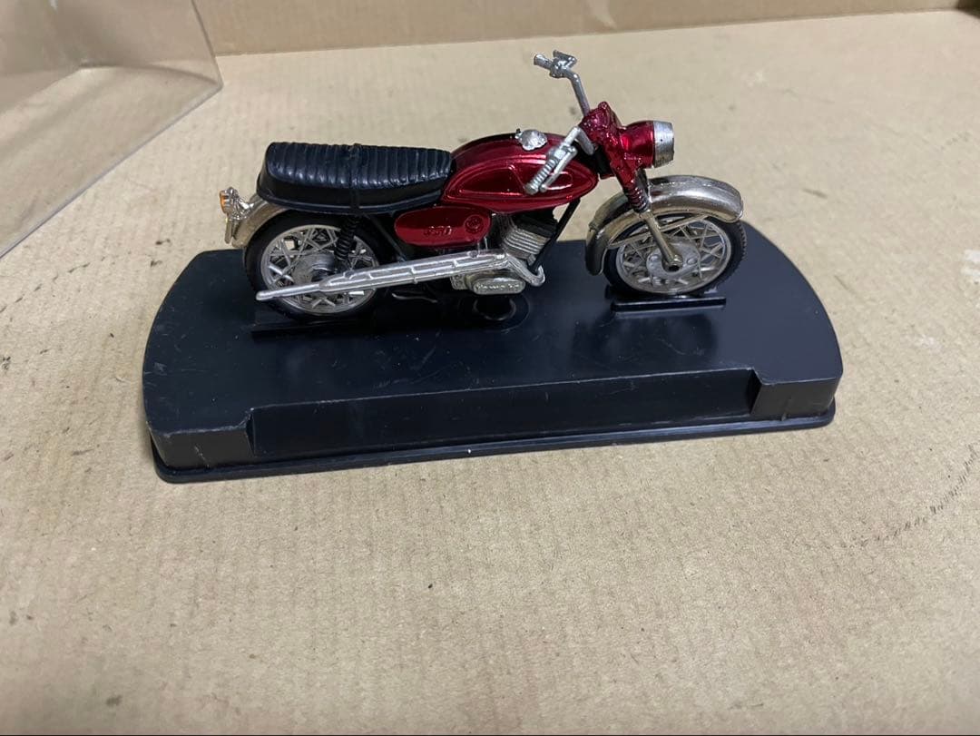 Other Mercury Yamaha Scrambler350 1/24