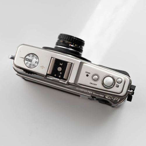 Olympus Mirrorless Interchangeable Lens Cameras Pen E-P1