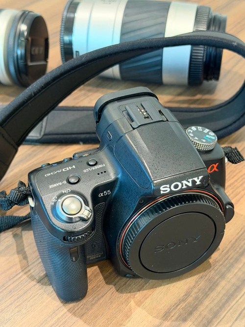 Sony Digital Slr 55 1