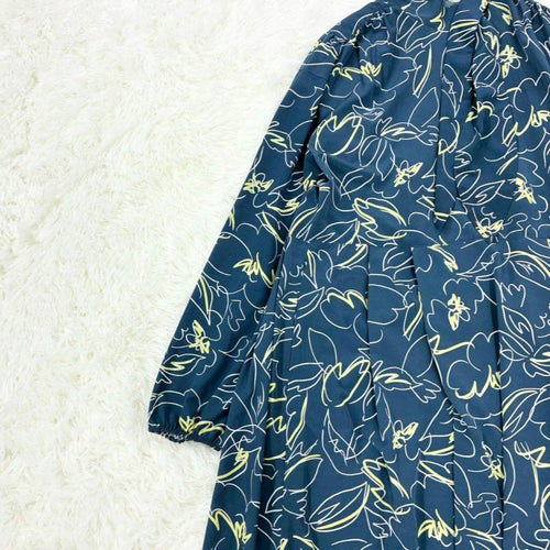 Tomorrowland Long-Sleeve Three-Quarter-Sleeve