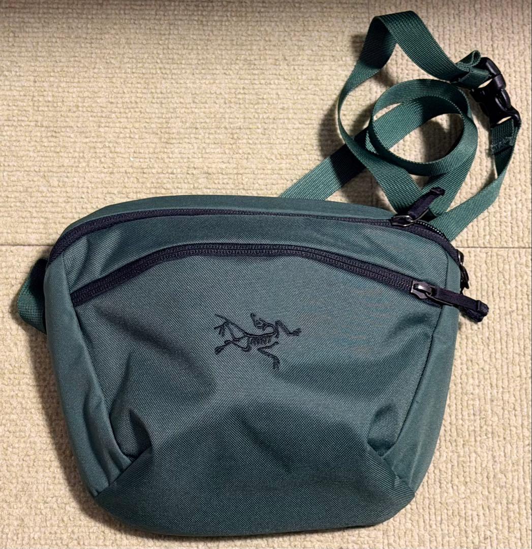 Arc'Teryx Shoulder Bags 2