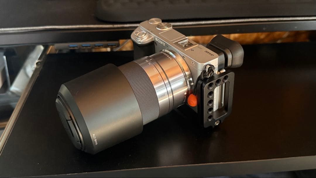 Sony Slr Cameras (Film) 4 6400