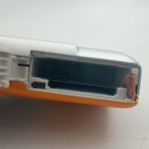 Canon Compact Digital Camera Ixy 110 Is Orange