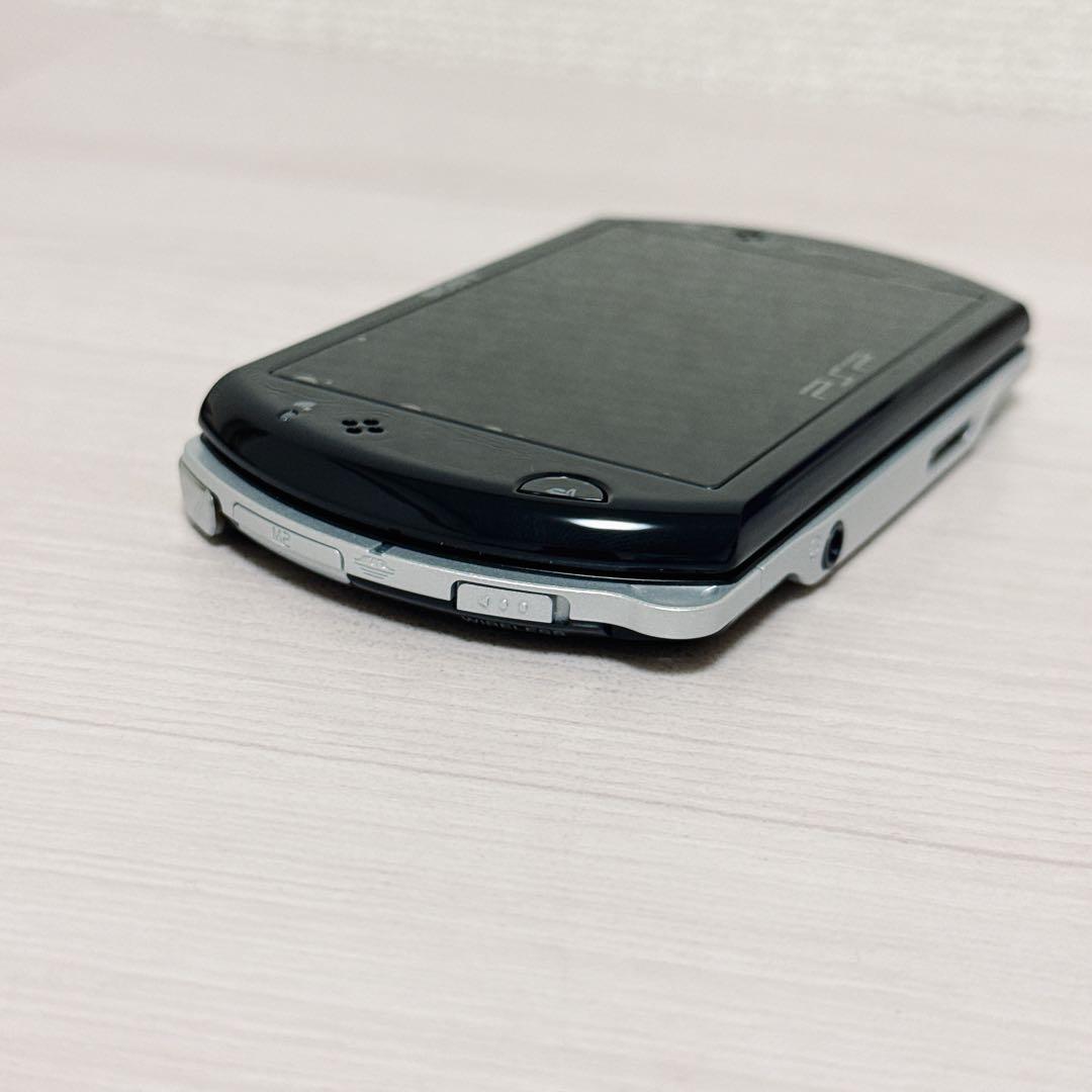 Sony Consoles (Psp Go) 2786 16Gb Psp-N1000