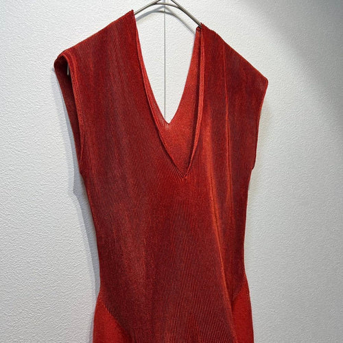 Issey Miyake Sleeveless