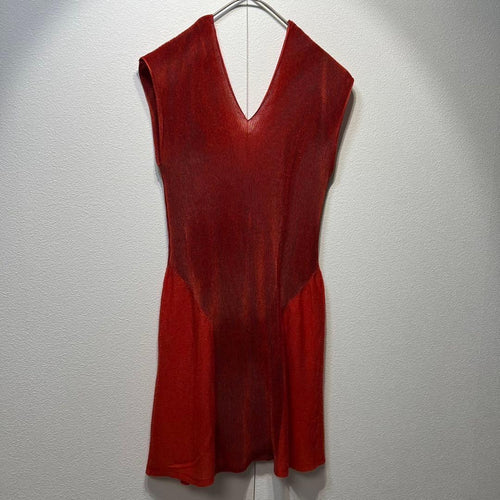 Issey Miyake Sleeveless