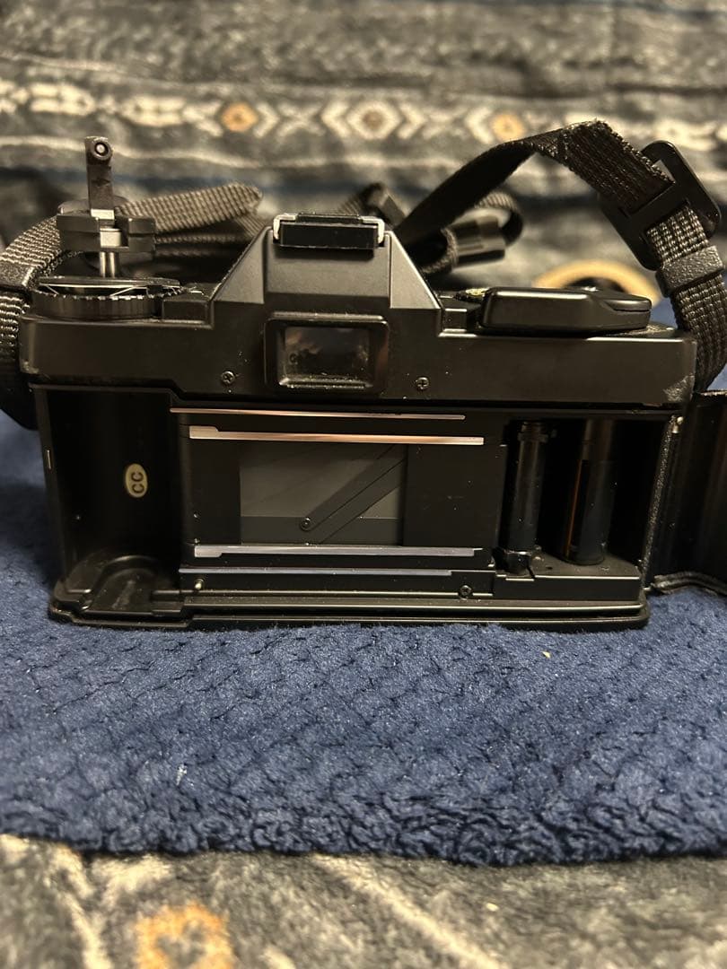 Mamiya Slr Camera (Film) Zm 35-15Mm