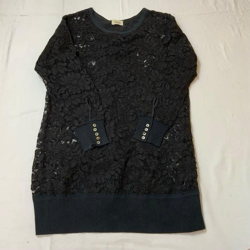 Undercover Long-Sleeve Three-Quarter-Sleeve 1