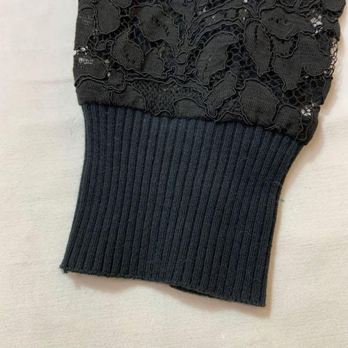 Undercover Long-Sleeve Three-Quarter-Sleeve 1