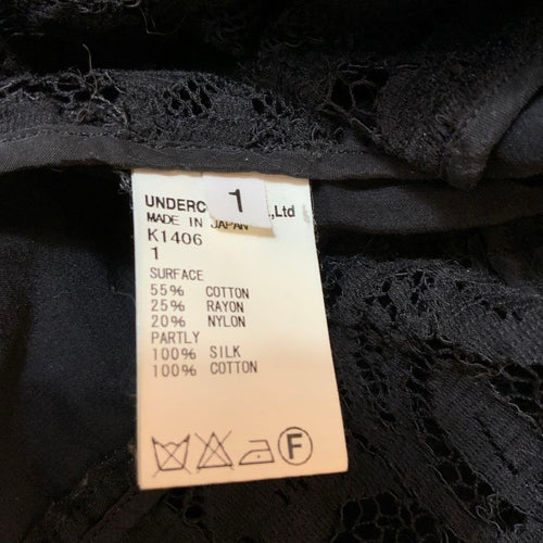 Undercover Long-Sleeve Three-Quarter-Sleeve 1