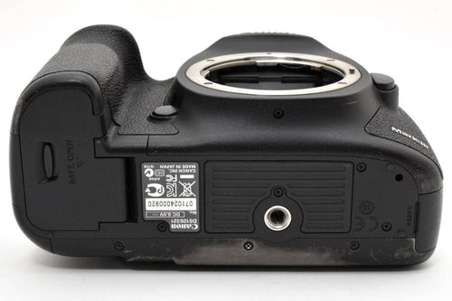 Digital Slrs 12286 Canon 5D Markiii Y3762