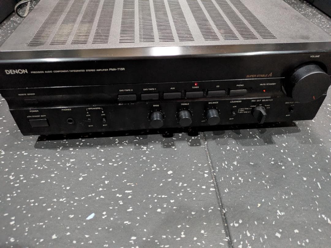 Integrated Amplifiers Denon Pma-715R