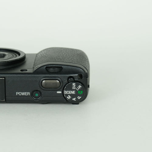 Ricoh Compact Digital Camera 1,630 Gr Ii